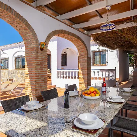 Alta Vista Villa *